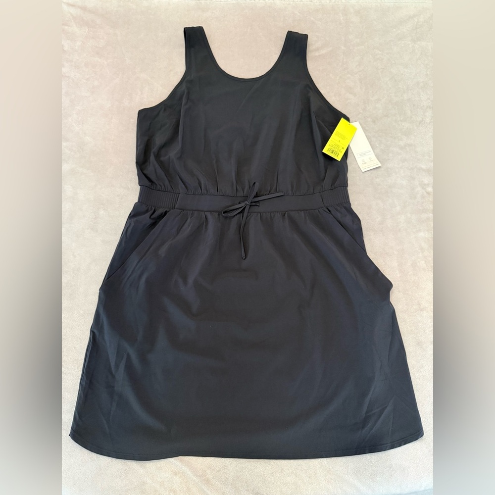 All In Motion Womens Large Black Active Dress Athletic Sleeveless NWT UPF Pocket
